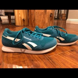 Reebok Classic Lace-Up Sneakers - Jogger